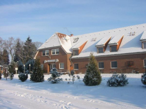 Landhotel Auerose Garni in Neu Kosenow